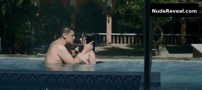 ROB GUINTO nude in Siklo