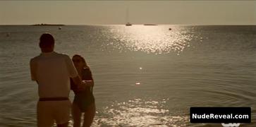 SOPHIE TURNER nude in Joan