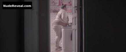 ITZIAR CASTRO nude in Skins