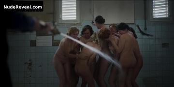 ANA FERNANDEZ nude in Cable Girls