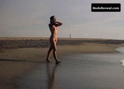 SARSI EMMANUELLE nude in Silip