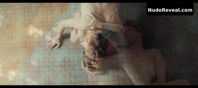 LEA SEYDOUX nude in Tromperie