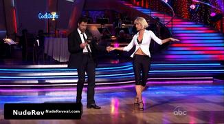 ERIN ANDREWS nude in Dancing with the Stars