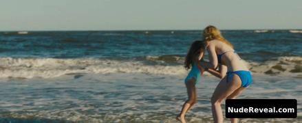 ELLE FANNING nude in Galveston