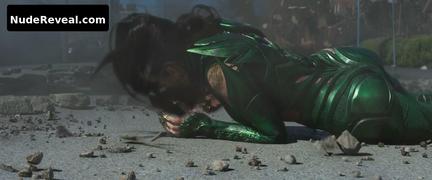 ELIZABETH BANKS nude in Power Rangers