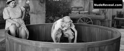 NICOLE KIDMAN nude in Being the Ricardos