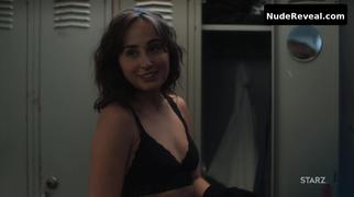 SADIE SCOTT nude in Sweetbitter