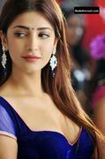 SHRUTI HAASAN nude in Yevadu