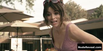 ABIGAIL SPENCER nude in Wayne