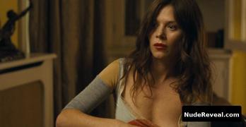 ANNA FRIEL nude in London Boulevard