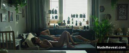 AGNIESZKA GROCHOWSKA nude in Nieobliczalna