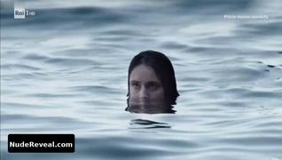 VALENTINA BELLE nude in Sirene