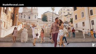 KIARA ADVANI nude in War 2