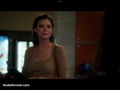 PEYTON LIST nude in 90210