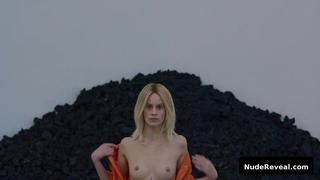 MILENA SMIT nude in Bellas Artes