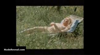 MARINA HEDMAN nude in Orgasmo Non Stop
