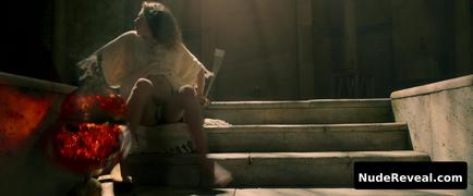 ECE YUKSEL nude in Three Thousand Years of Longing