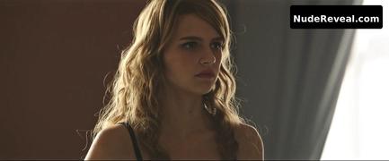 NELL TIGER FREE nude in Wonderwell