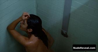 GOLSHIFTEH FARAHANI nude in Two Friends