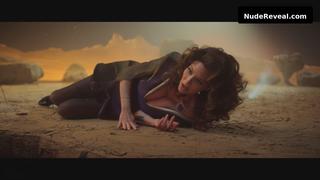APRIL BOWLBY nude in Doom Patrol