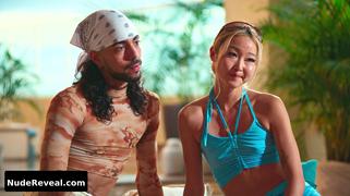 ASH LEE nude in Couple to Throuple