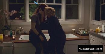 JULIANNE MOORE nude in The Kids Are All Right