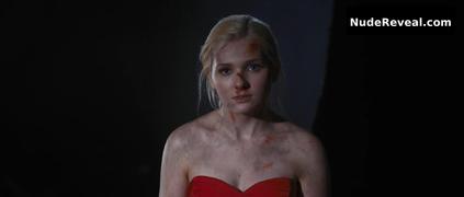 ABIGAIL BRESLIN nude in Final Girl