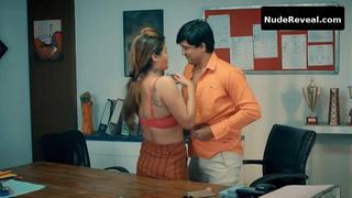 SONIA SINGH RAJPUT nude in Paglet
