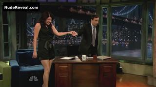 LAUREN GRAHAM nude in Late Night with Jimmy Fallon