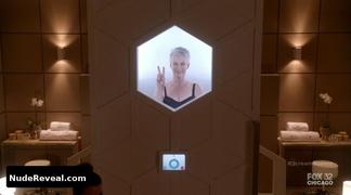 JAMIE LEE CURTIS nude in Scream Queens