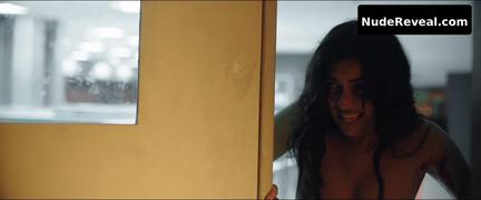 AMALA PAUL nude in Aadai
