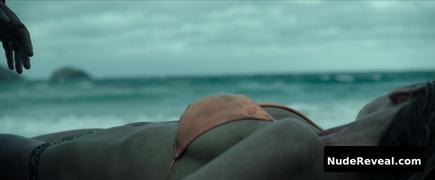 BLAKE LIVELY nude in The Shallows