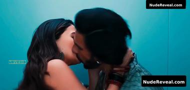 ALIA BHATT nude in Rocky Aur Rani Kii Prem Kahaani