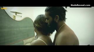 EKTA MORE nude in Taxi