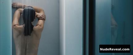 LEONOR WATLING nude in Dark Impulse