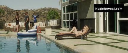 DOMINIQUE SWAIN nude in 6 Ways To Die