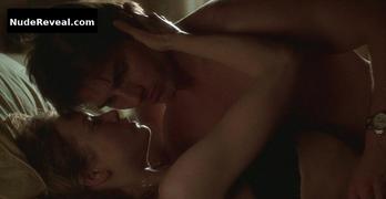 RENEE ZELLWEGER nude in Jerry Maguire