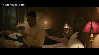 AUDREY FLEUROT nude in Les Combattantes