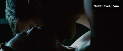 AMANDA SEYFRIED nude in Dear John