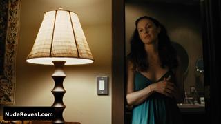 ASHLEY JUDD nude in Crossing Over