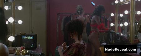 VIVICA A. FOX nude in Independence Day
