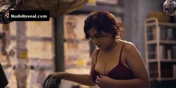 APURVA SINGH nude in Yeh Kaali Kaali Ankhein