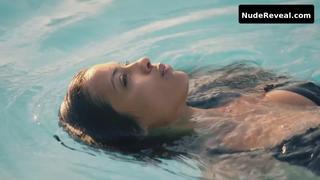 STEPHANIE SIGMAN nude in Arctic Monkeys: Snap Out Of It
