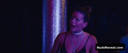 KAROLINE HERFURTH nude in Sweethearts