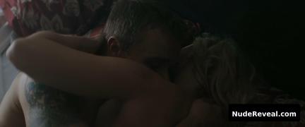 MENA SUVARI nude in The Murder of Nicole Brown Simpson