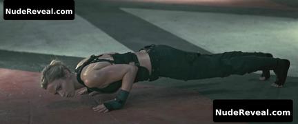 EMILY BLUNT nude in Edge Of Tomorrow