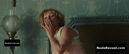 UMA THURMAN nude in Bel Ami