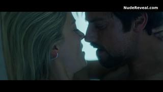 COURTNEY CLARKE nude in Last King of the Cross