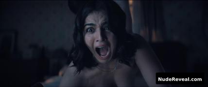 WAMIQA GABBI nude in Khufiya