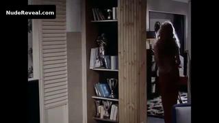 BRIGITTE BARDOT nude in Une parisienne
